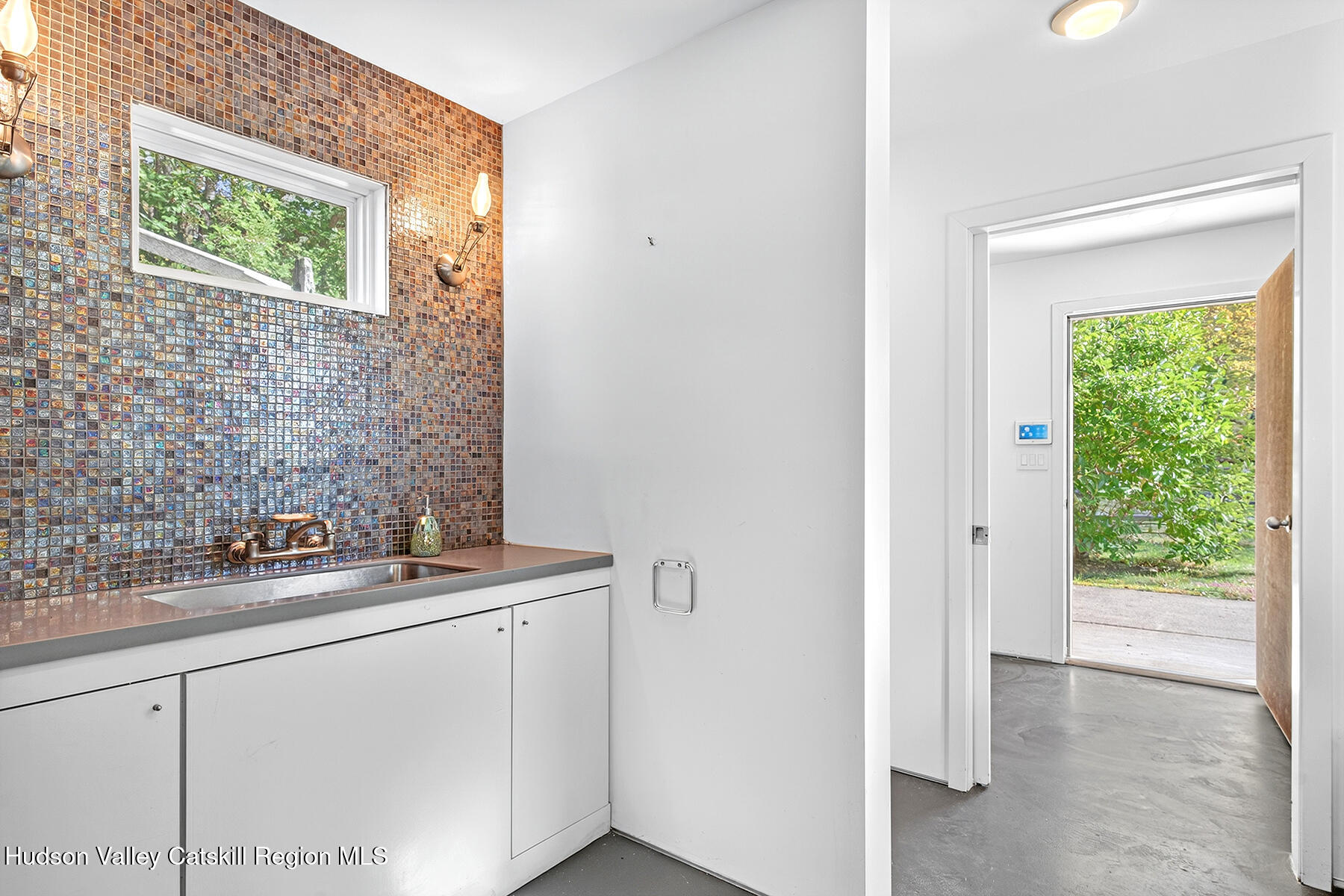 289 Upper Byrdcliffe Road Woodstock, NY 12498 - Photo 44 of 49 46 Silver bath1