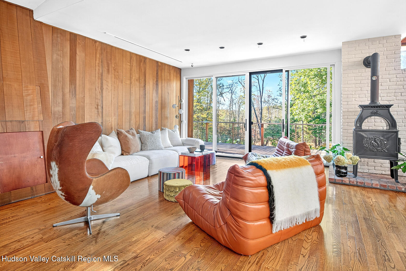 289 Upper Byrdcliffe Road Woodstock, NY 12498 - Photo 9 of 49 16 LR2