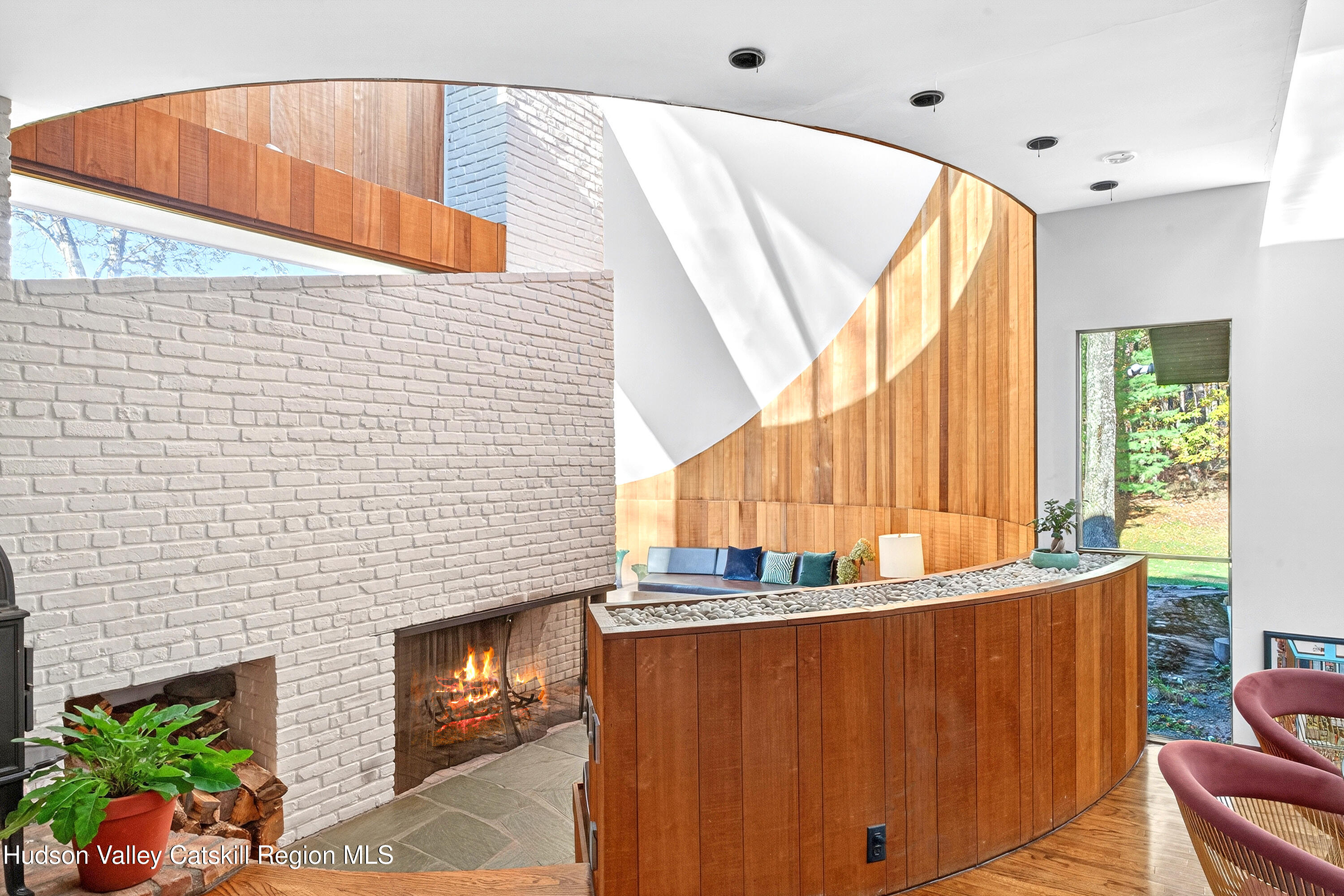 289 Upper Byrdcliffe Road Woodstock, NY 12498 - Photo 10 of 49 27 fp4