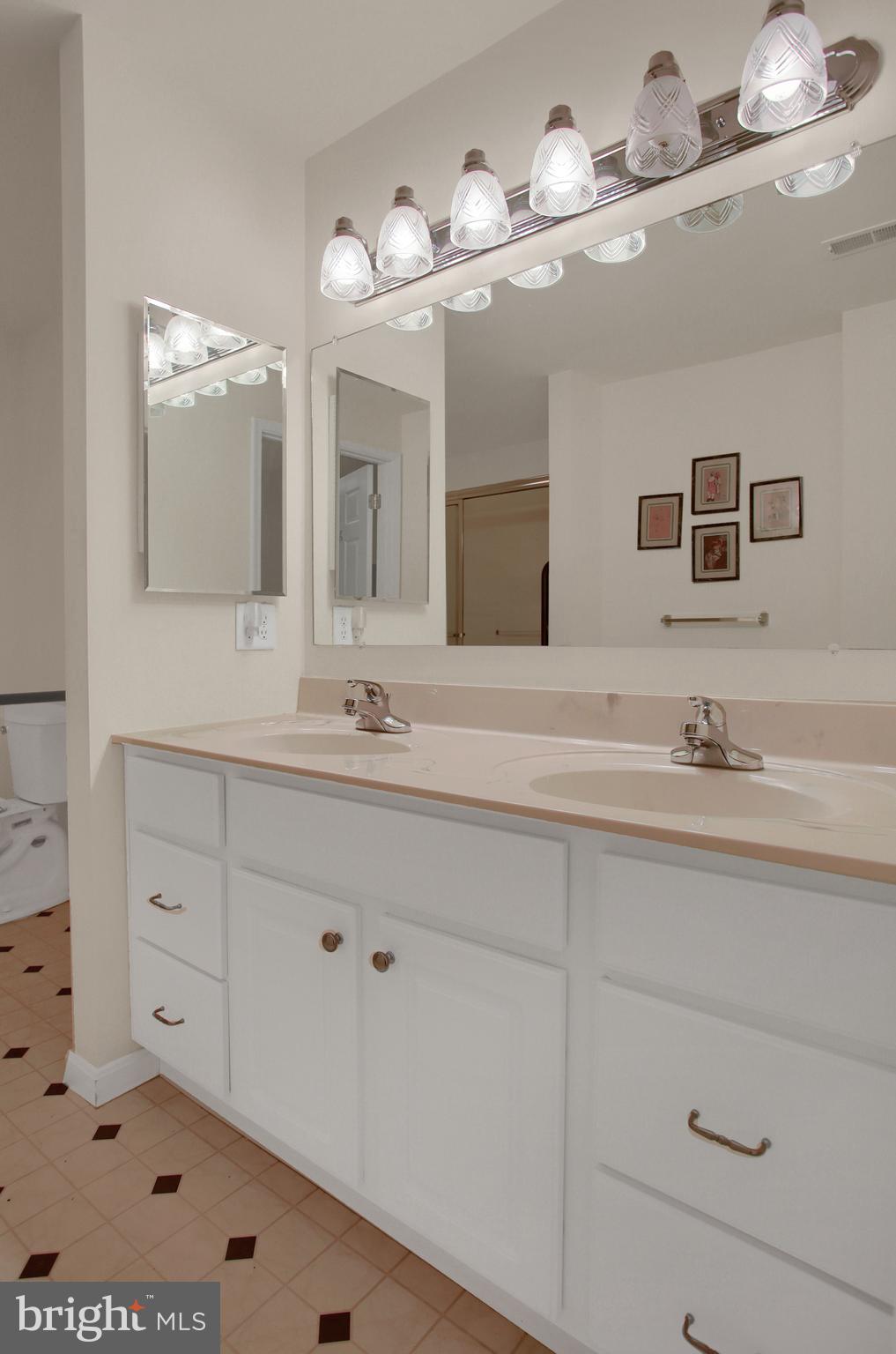 4647 Deer Path Road Harrisburg, PA 17110 - Photo 24 of 33 Gallery Image 24