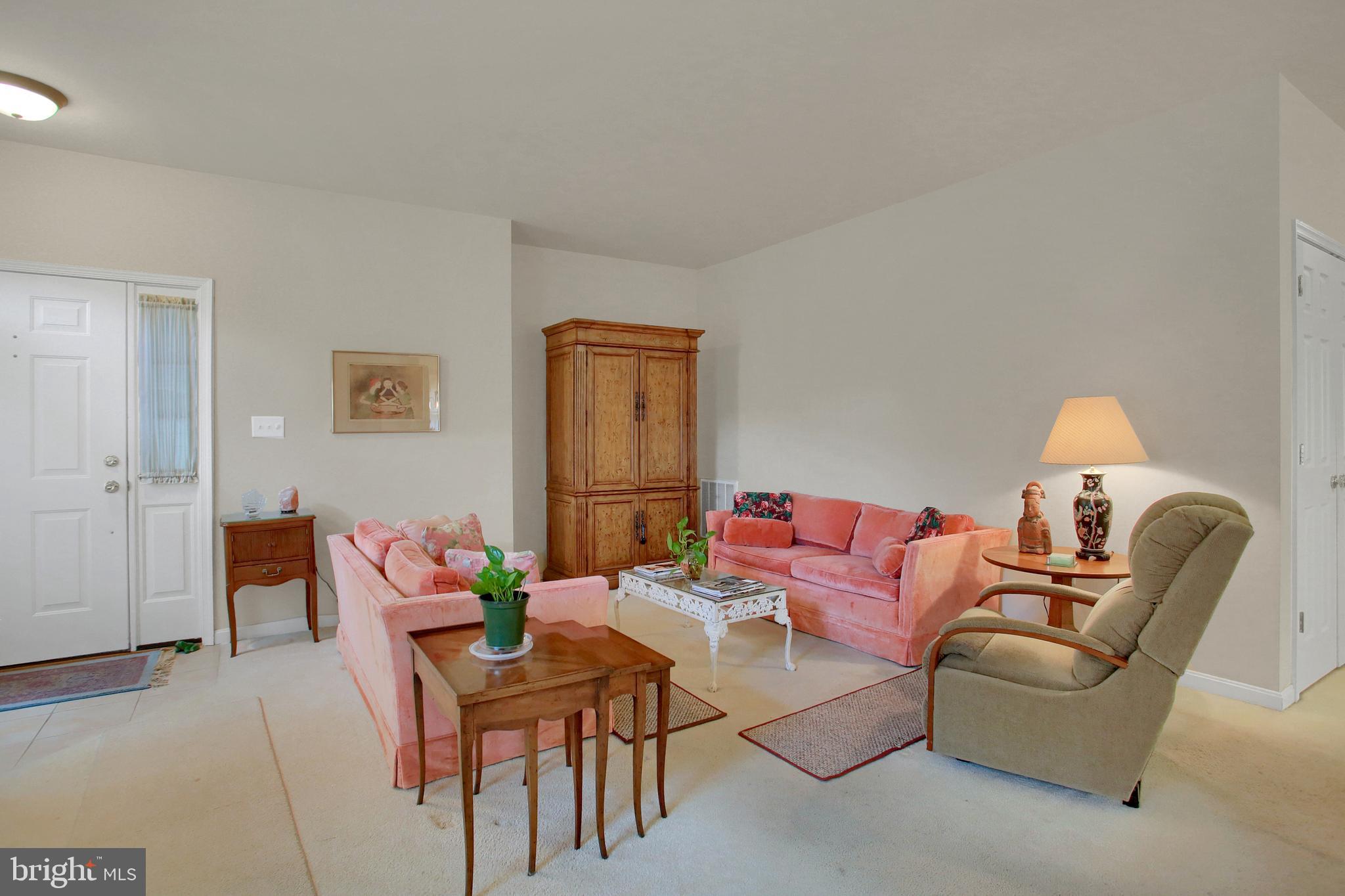 4647 Deer Path Road Harrisburg, PA 17110 - Photo 7 of 33 Gallery Image 7