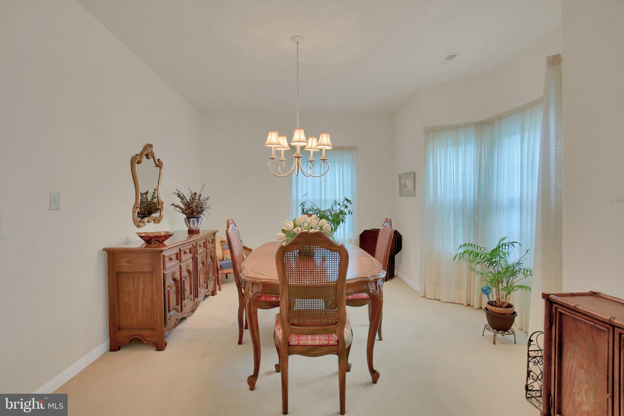 4647 Deer Path Road Harrisburg, PA 17110 - Photo 9 of 33 Gallery Image 9
