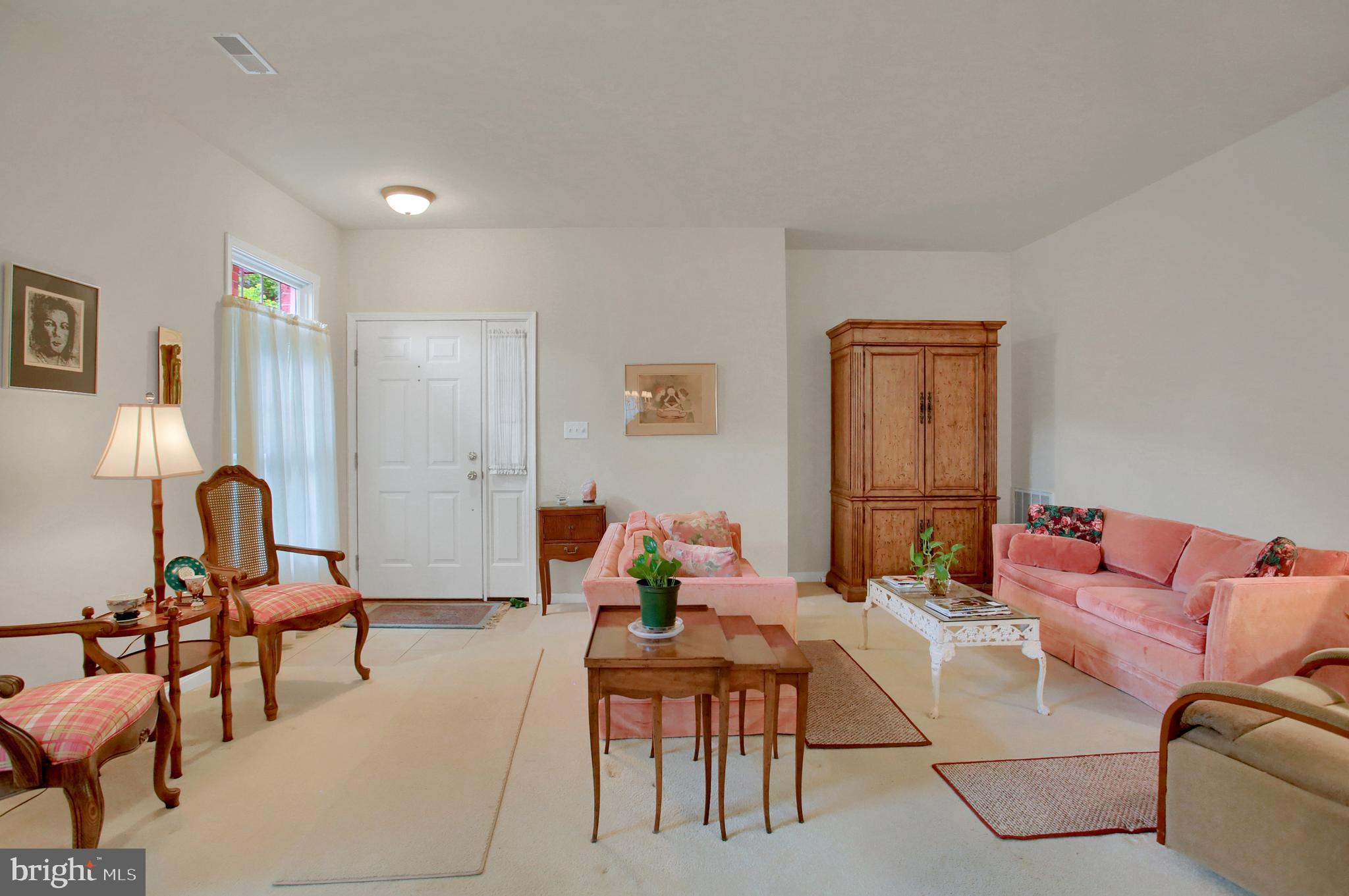 4647 Deer Path Road Harrisburg, PA 17110 - Photo 10 of 33 Gallery Image 10
