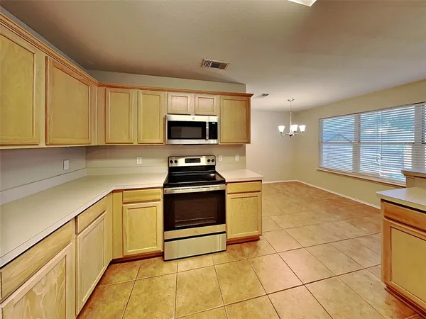 $2,155 | 1804 St Nevis Drive, Mansfield, TX 76063