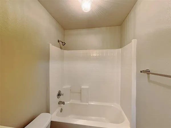 $2,155 | 1804 St Nevis Drive, Mansfield, TX 76063