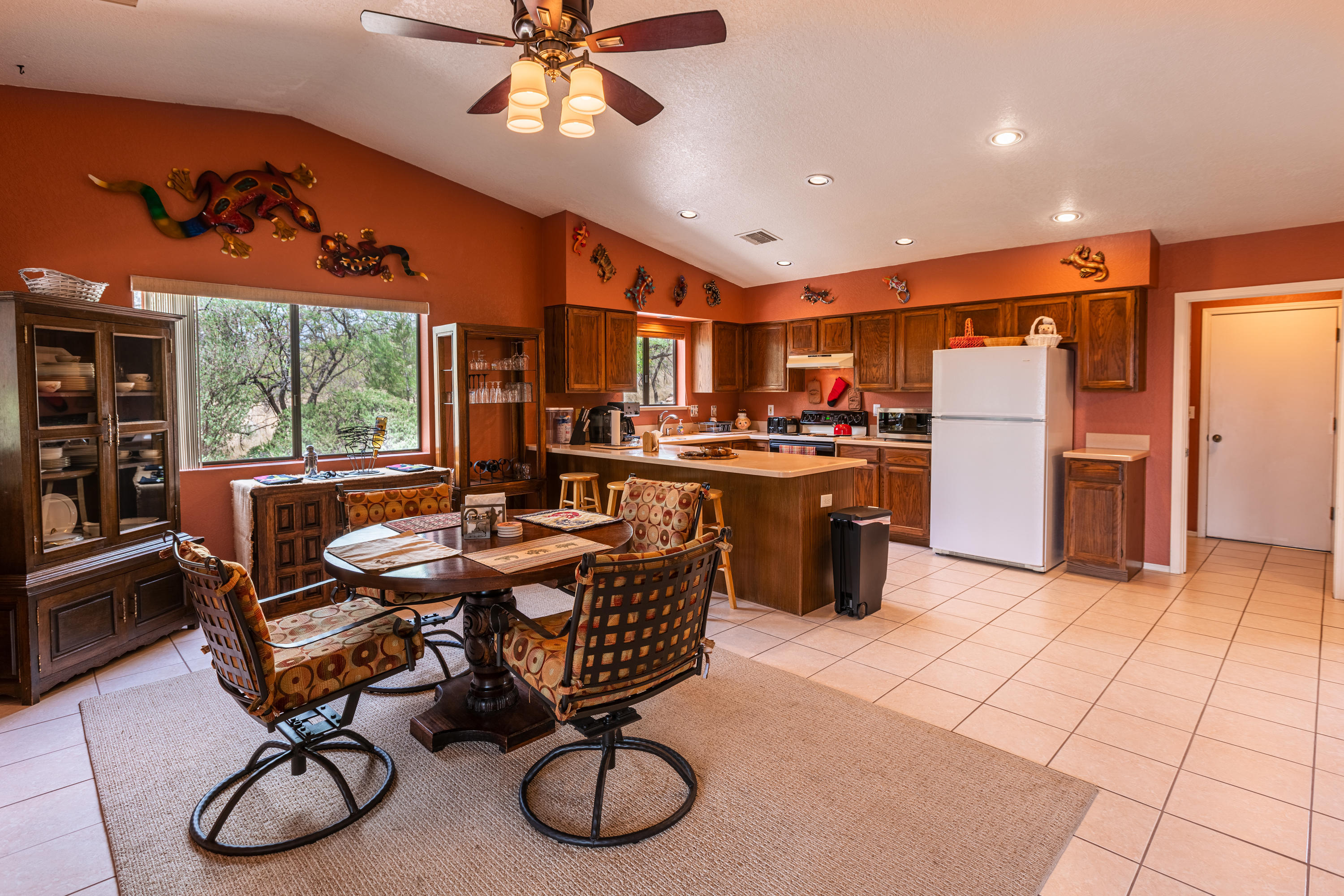 282 Placita Managua Rio Rico, AZ 85648 - Photo 11 of 23 Gallery Image 11