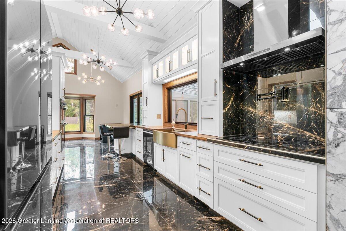 2061 North Williamston Road Williamston, MI 48895 - Photo 13 of 100 067-Media Jett -69