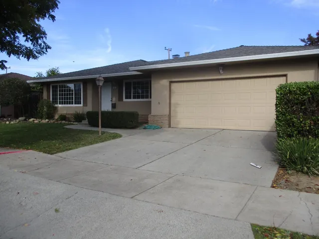 a view of a house with a outdoor space