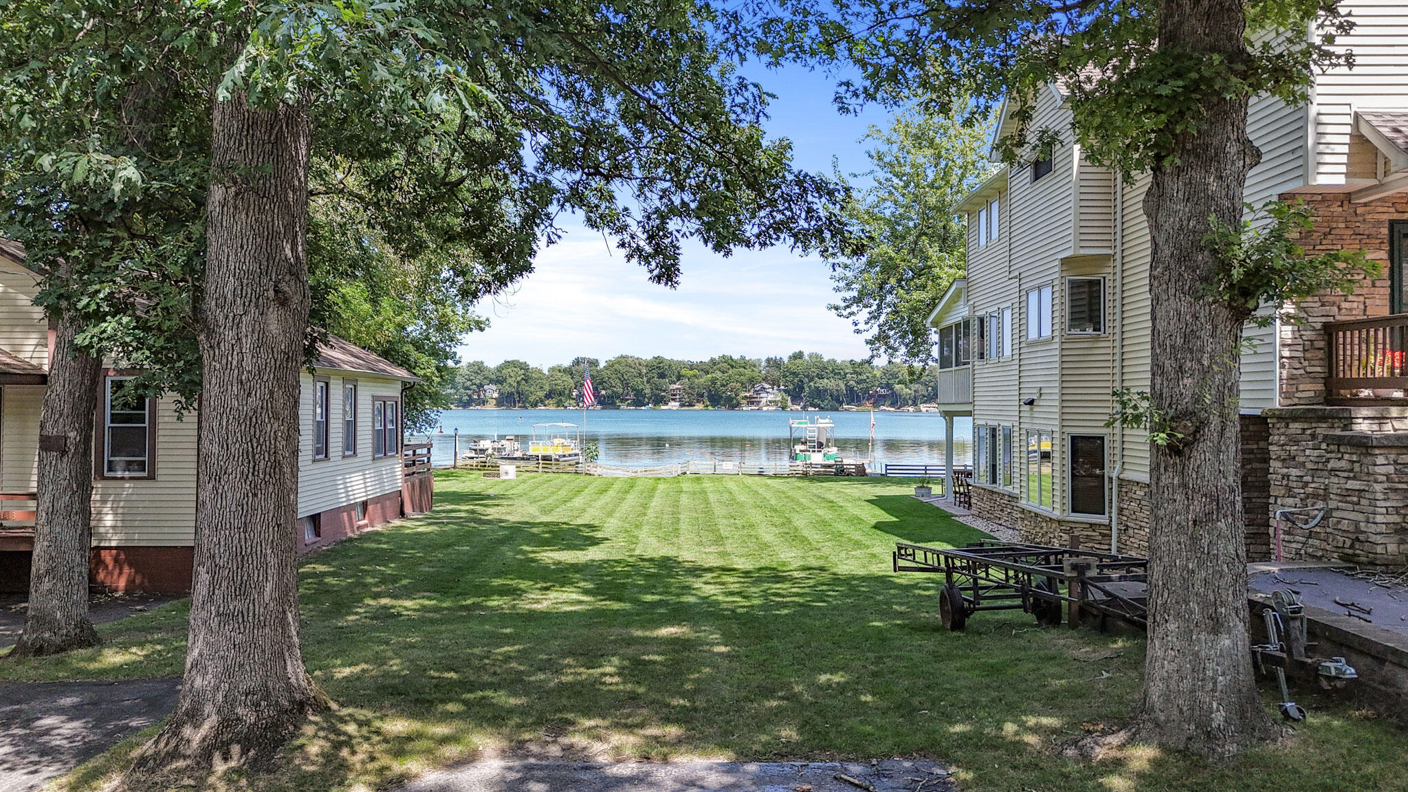 1416 Island Road Valparaiso, IN 46383 - Photo 3 of 27 2048x1152