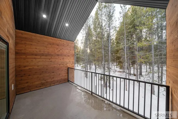 $795,000 | 4347 Yeti Lane, Island Park, ID 83429