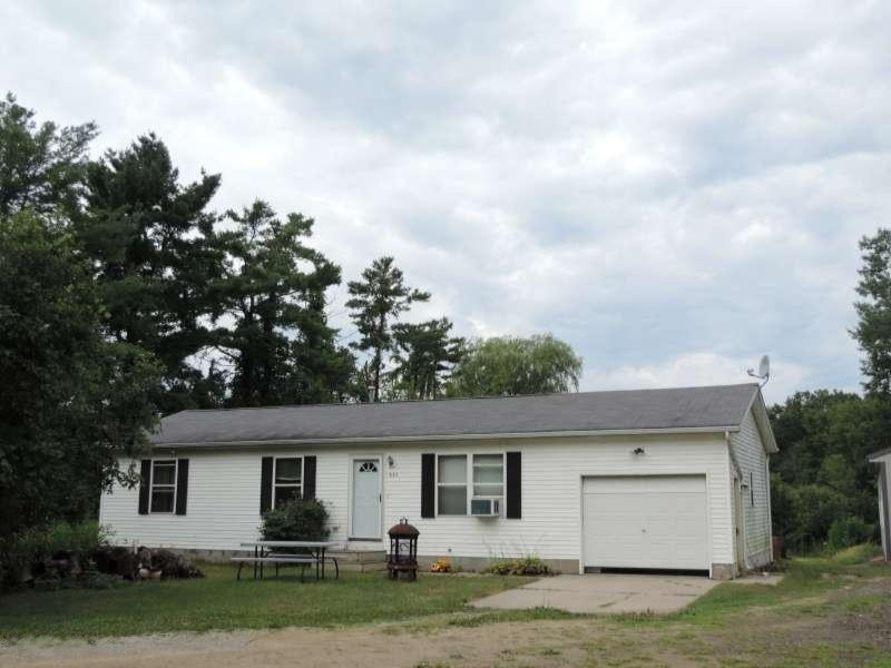 3163 Pillon Road Muskegon, MI 49445 - Photo 2 of 13 DSCN9102
