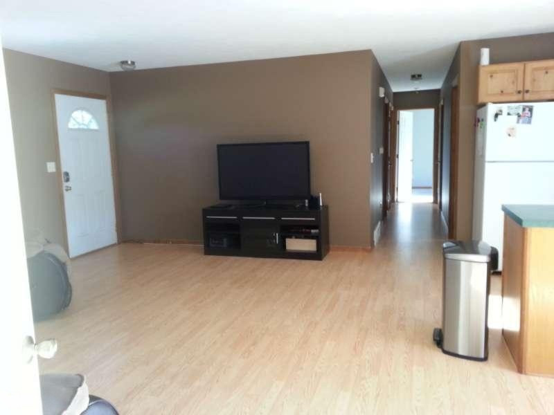 3163 Pillon Road Muskegon, MI 49445 - Photo 7 of 13 20160802_180547