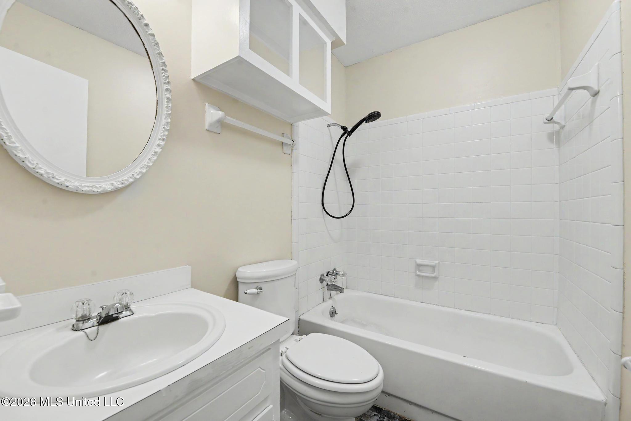 12520 Depew Road Gulfport, MS 39503 - Photo 17 of 29 017