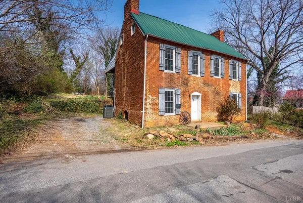 $211,750 | 911 6th Street, Lynchburg, VA 24504