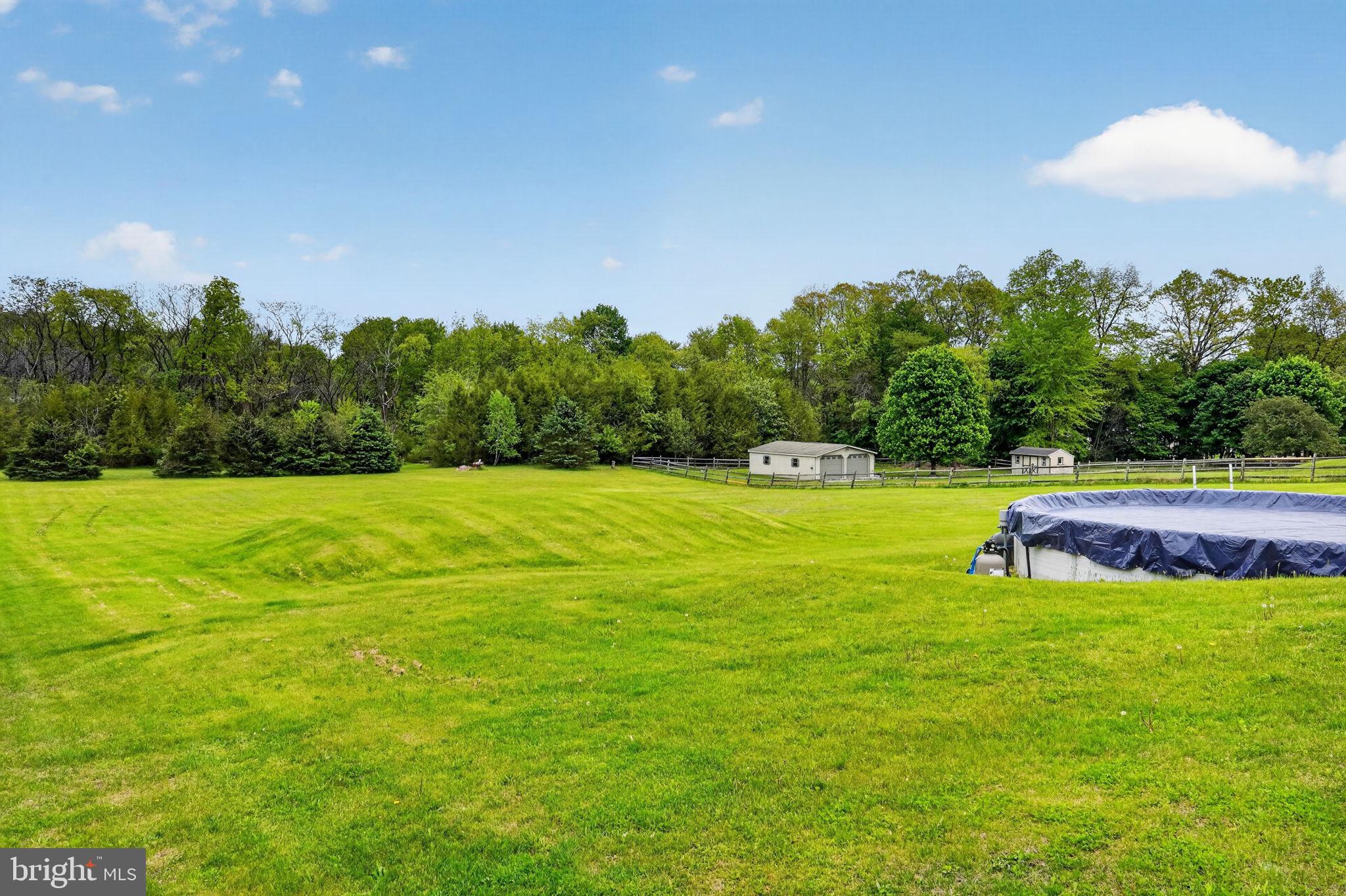 544 Bauer Road Bath, PA 18014 - Photo 40 of 44