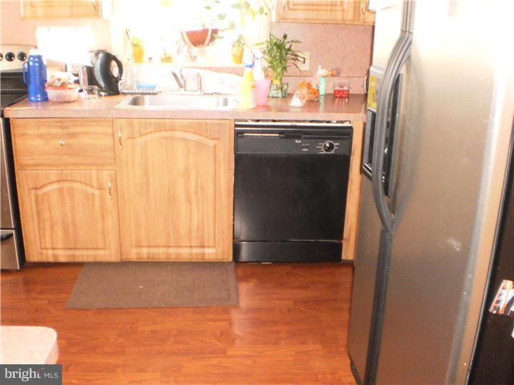33 Edgemoor Road Cheltenham, PA 19012 - Photo 8 of 25 Gallery Image 8