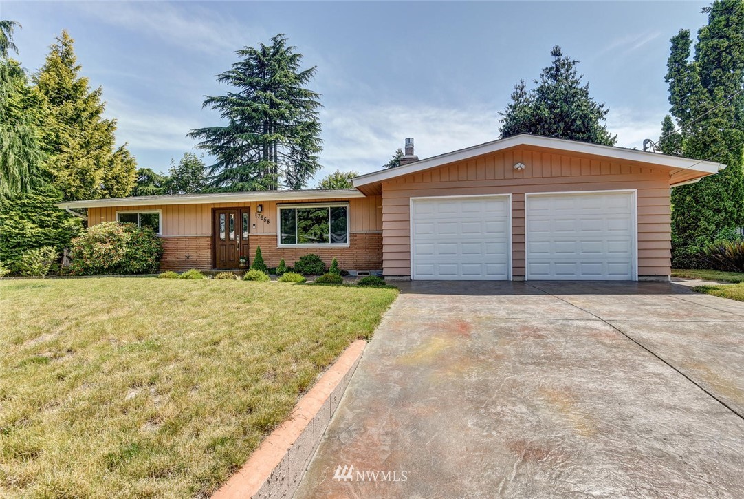 17658 110th Avenue Southeast Renton, WA 98055 - Photo 1 of 20 Gallery Image 1