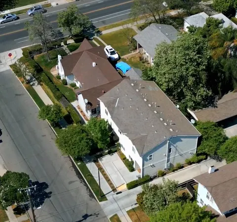$965,000 | 1008 North Broadway Street, Fresno, CA 93728