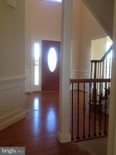 4492 Sudley Road, Unit 1 Gainesville, VA 20155 - Photo 12 of 18 Foyer