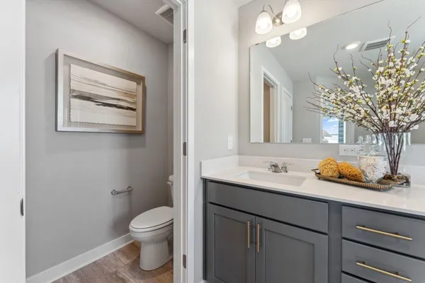 $713,035 | 3781 Brookside Drive, Chaska, MN 55318
