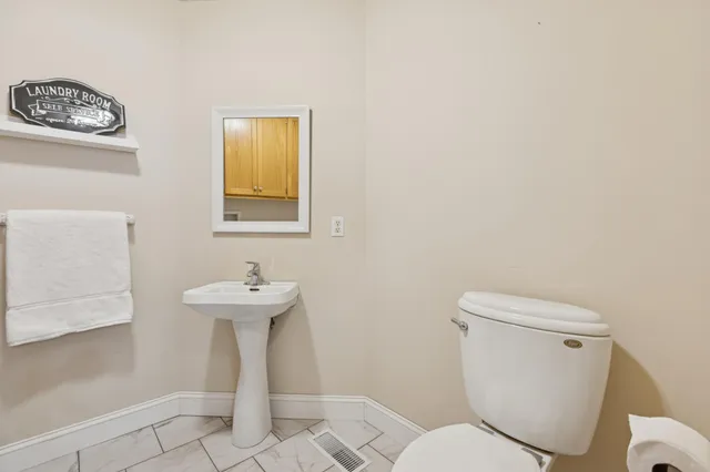 $385,000 | 135 Hunters Path, Annandale, MN 55302