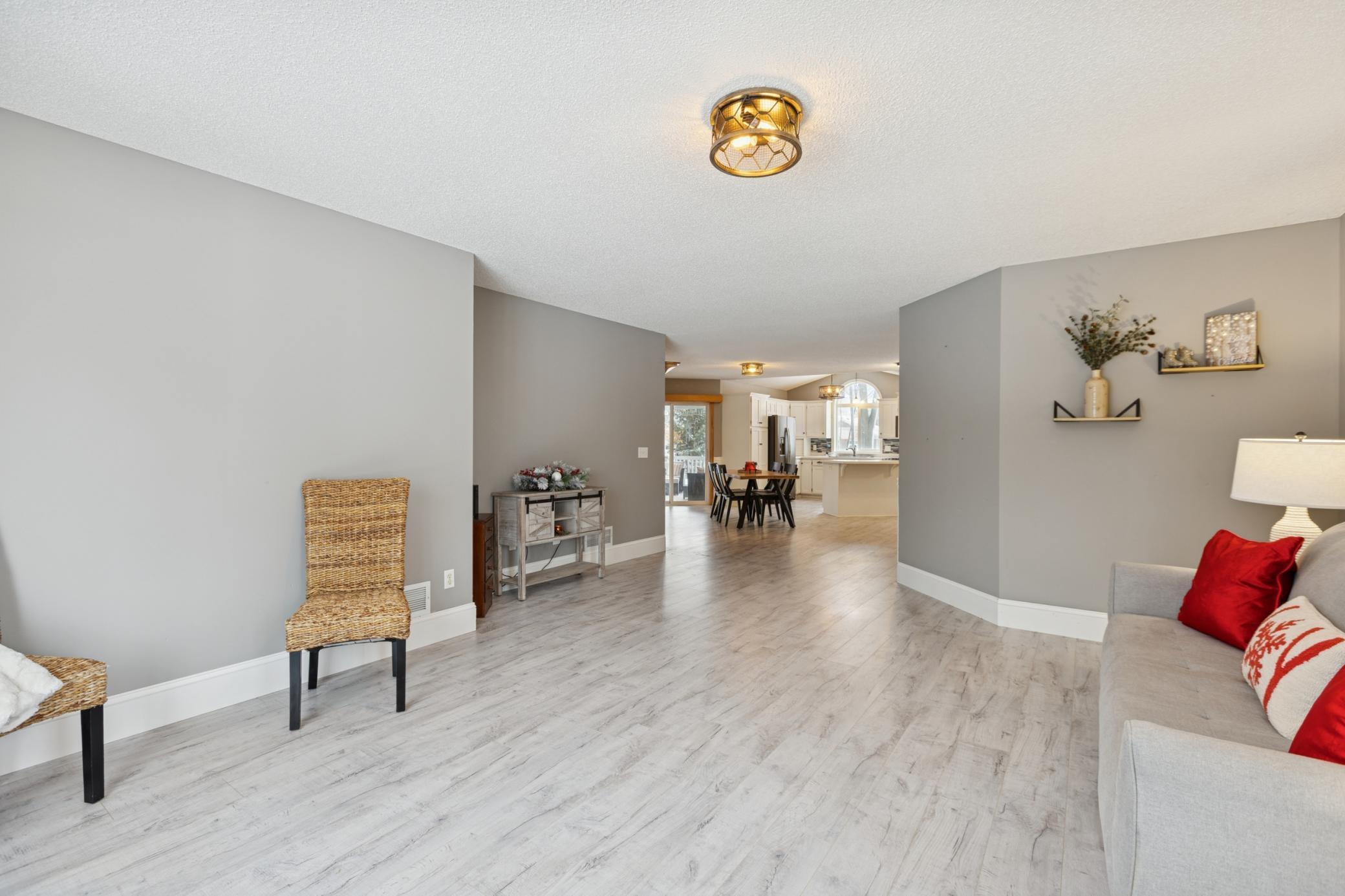 135 Hunters Path Annandale, MN 55302 - Photo 10 of 47