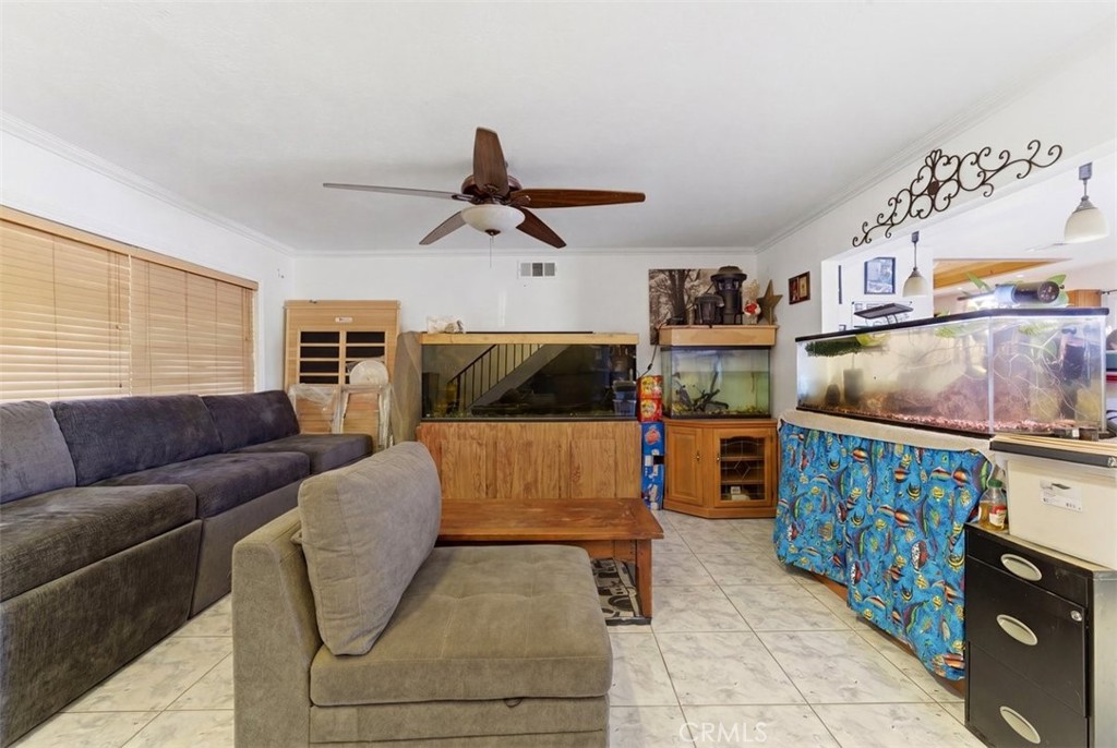 847 South Arrowhead Avenue Rialto, CA 92376 - Photo 7 of 30 Photo has been edited to remove personal items