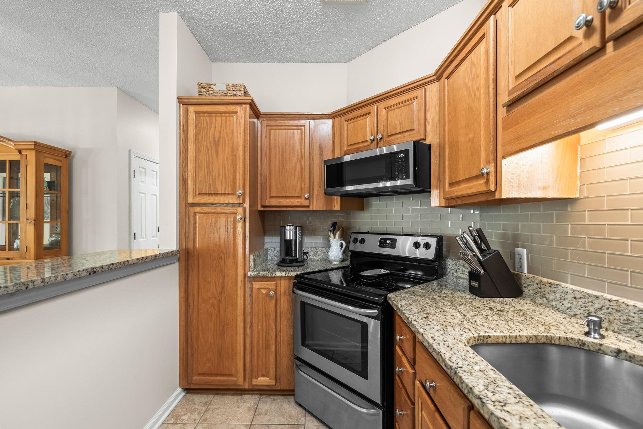 6111 Sweetwater Boulevard, Unit 11 Murrells Inlet, SC 29576 - Photo 16 of 43