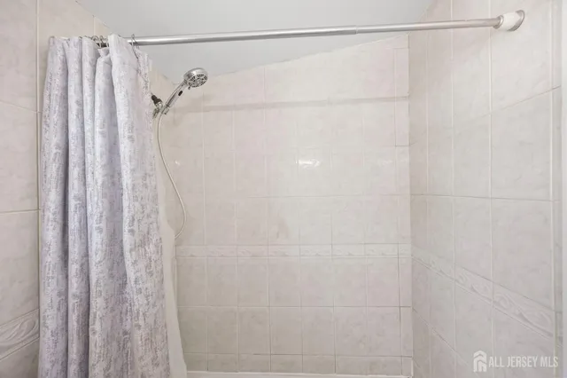 $625,000 | 4 Thomas Street, Old Bridge, NJ 08857