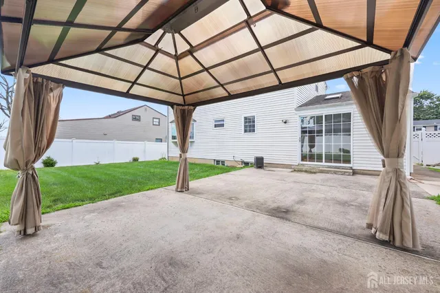 $625,000 | 4 Thomas Street, Old Bridge, NJ 08857