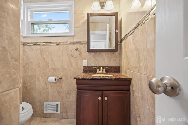 $625,000 | 4 Thomas Street, Old Bridge, NJ 08857