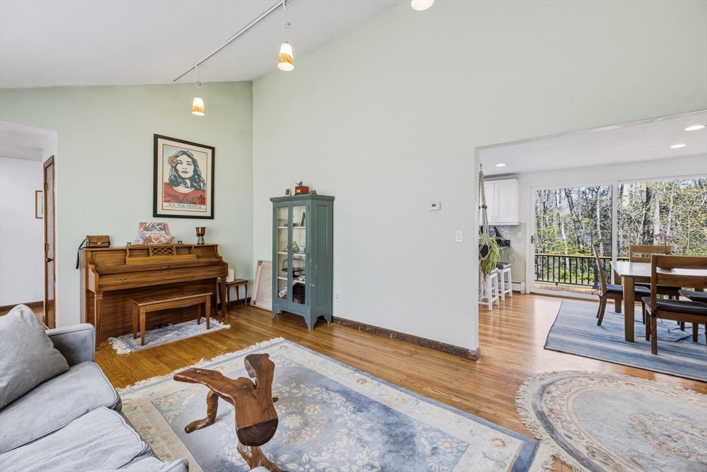 1360 Bay Road Amherst, MA 01002 - Photo 11 of 42 Gallery Image 11
