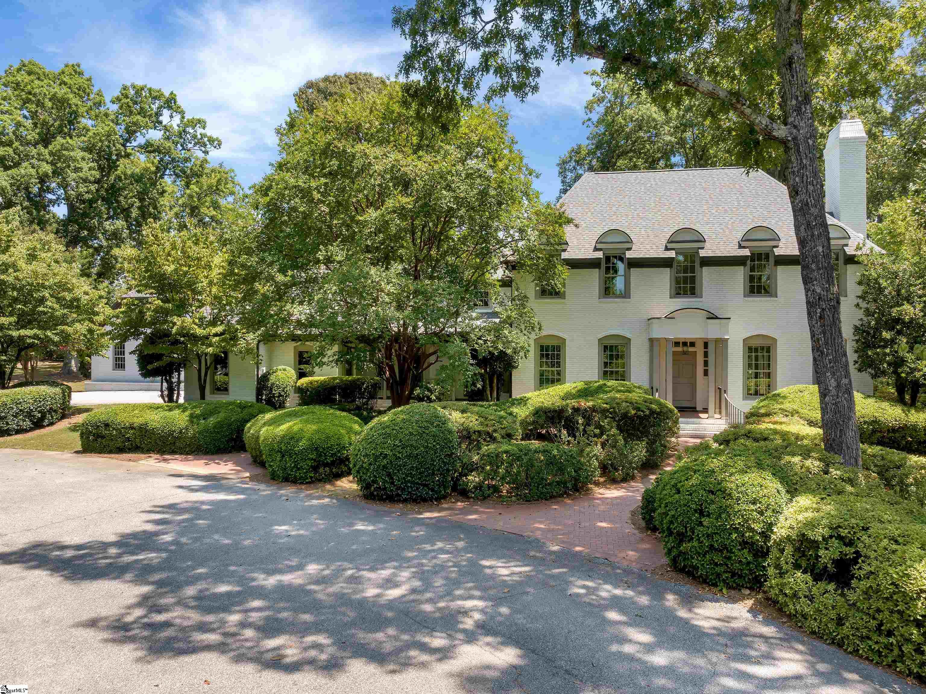 1207 Pelham Road Greenville, SC 29615 - Photo 3 of 39 Gallery Image 3