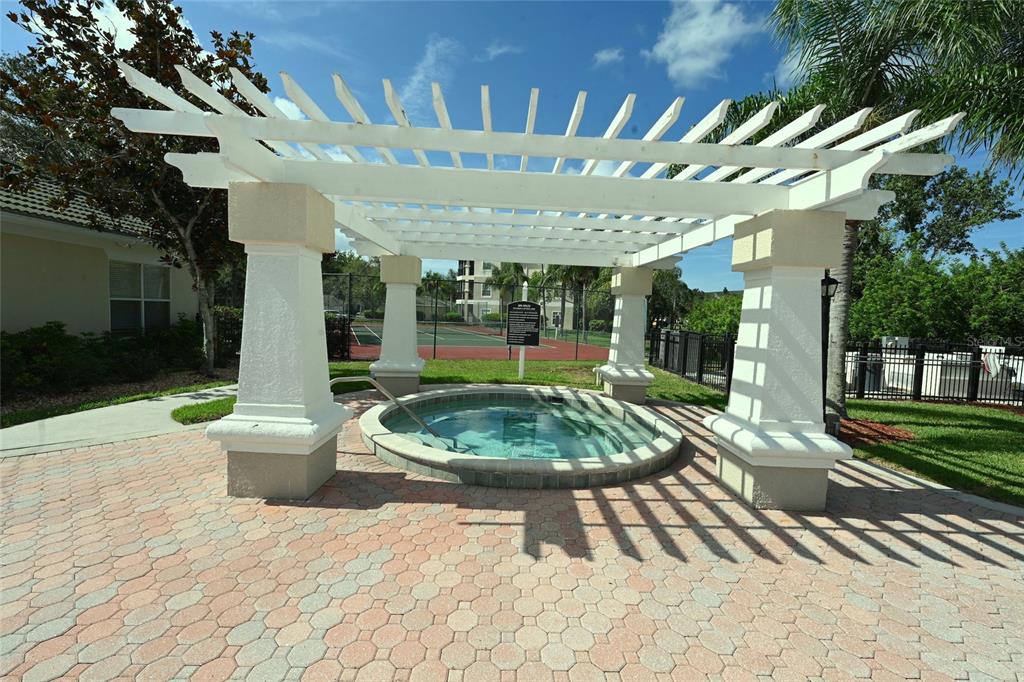 5110 Northridge Road, Unit 202 Sarasota, FL 34238 - Photo 31 of 35