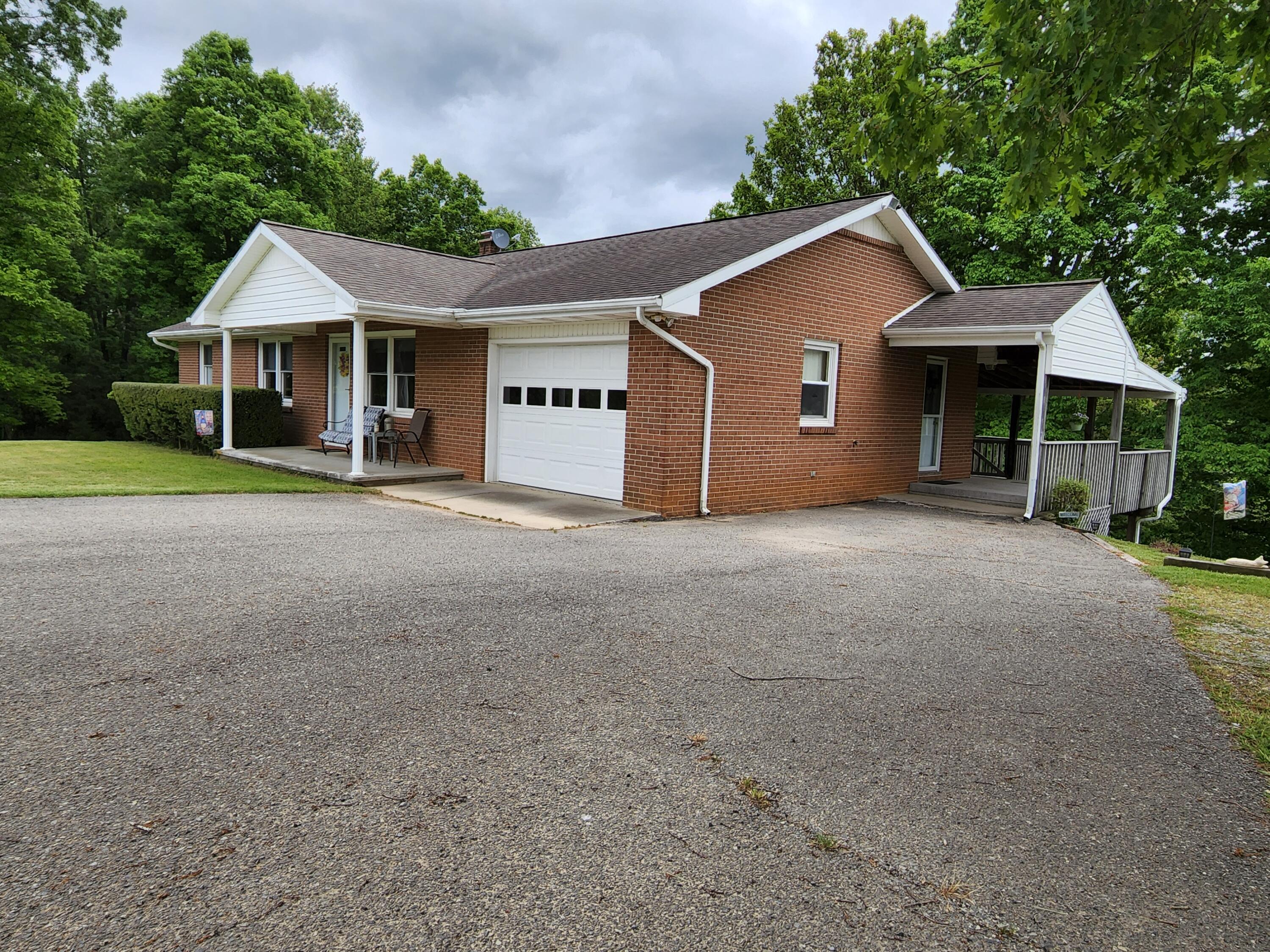 2712 Rakes Road Rocky Mount, VA 24151 - Photo 29 of 29 25 Front