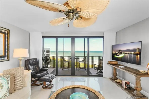 $6,500 | 2375 Northeast Ocean Boulevard, Unit E402, Jensen Beach, FL 34957