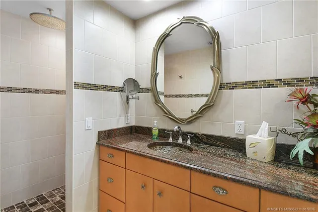 $5,800 | 2375 Northeast Ocean Boulevard, Unit E402, Stuart, FL 34996