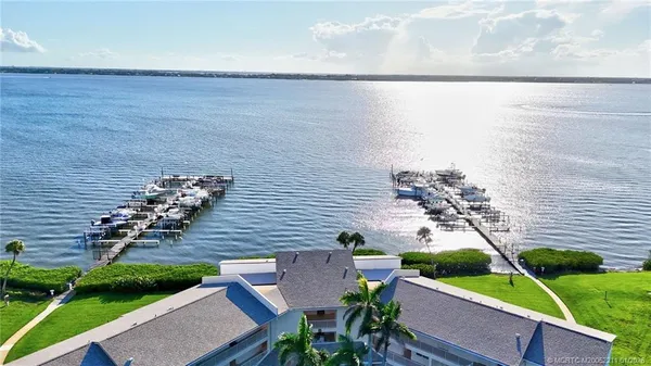 $6,500 | 2375 Northeast Ocean Boulevard, Unit E402, Jensen Beach, FL 34957