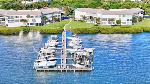 $6,500 | 2375 Northeast Ocean Boulevard, Unit E402, Jensen Beach, FL 34957