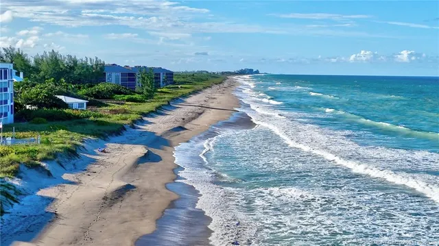 $5,800 | 2375 Northeast Ocean Boulevard, Unit E402, Stuart, FL 34996
