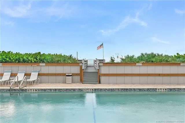 $5,800 | 2375 Northeast Ocean Boulevard, Unit E402, Stuart, FL 34996