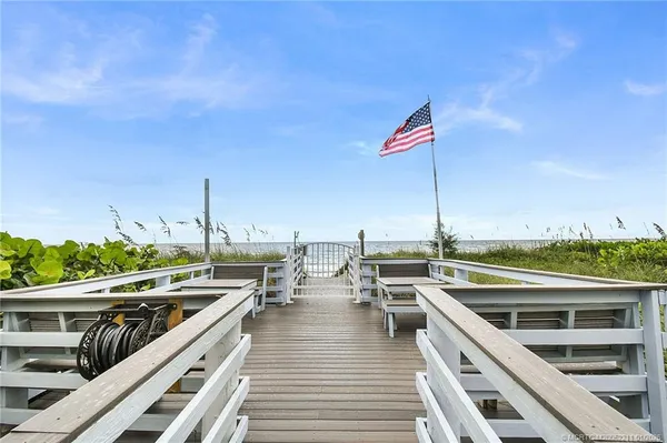 $6,500 | 2375 Northeast Ocean Boulevard, Unit E402, Jensen Beach, FL 34957