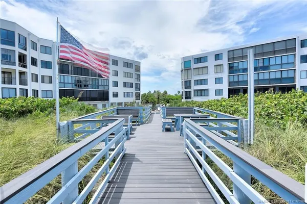 $6,500 | 2375 Northeast Ocean Boulevard, Unit E402, Jensen Beach, FL 34957