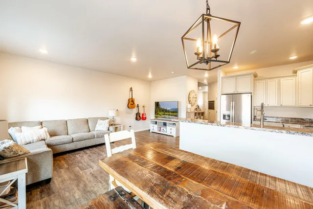 $295,000 | 104 Trails W Circle, Ranchester, WY 82839