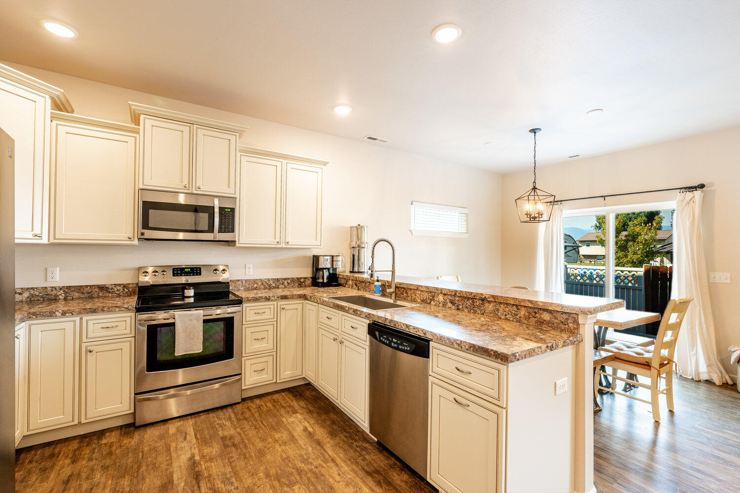 104 Trails W Circle Ranchester, WY 82839 - Photo 5 of 35 005_dsc_4939-hdr-edit_185