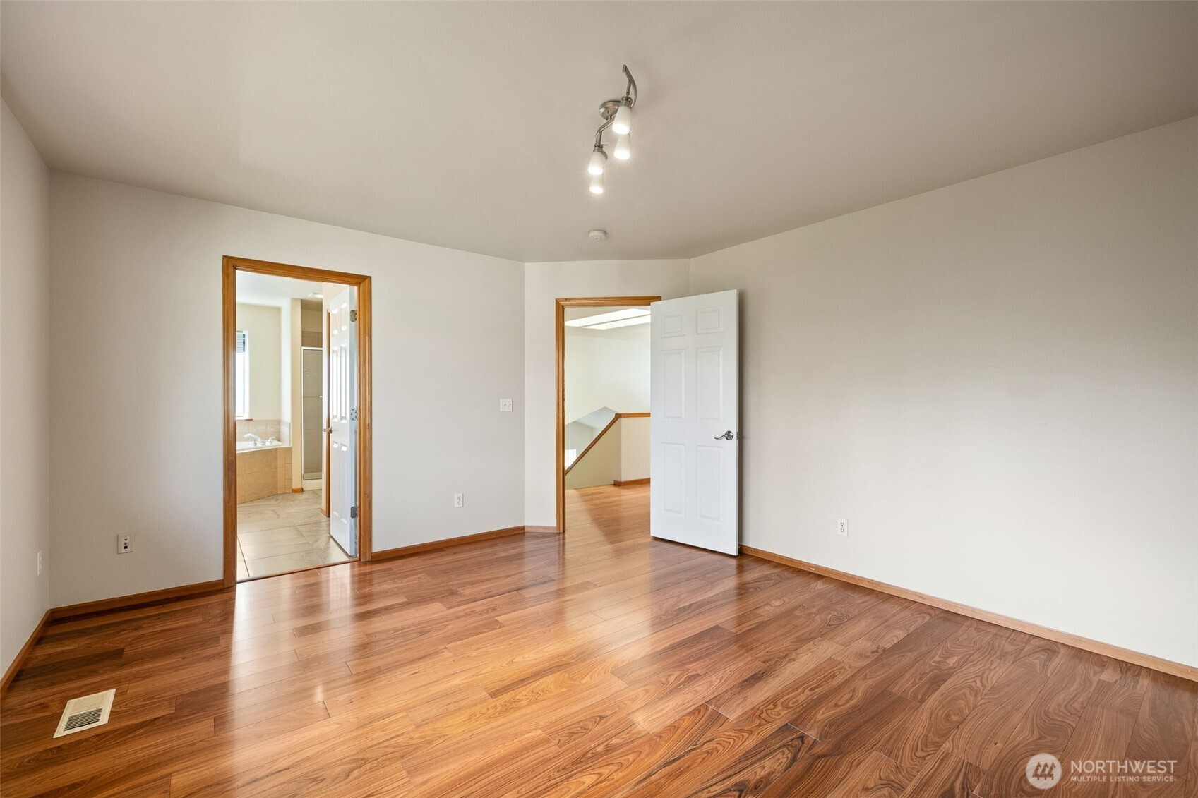 18719 12th Drive Southeast Bothell, WA 98012 - Photo 24 of 38