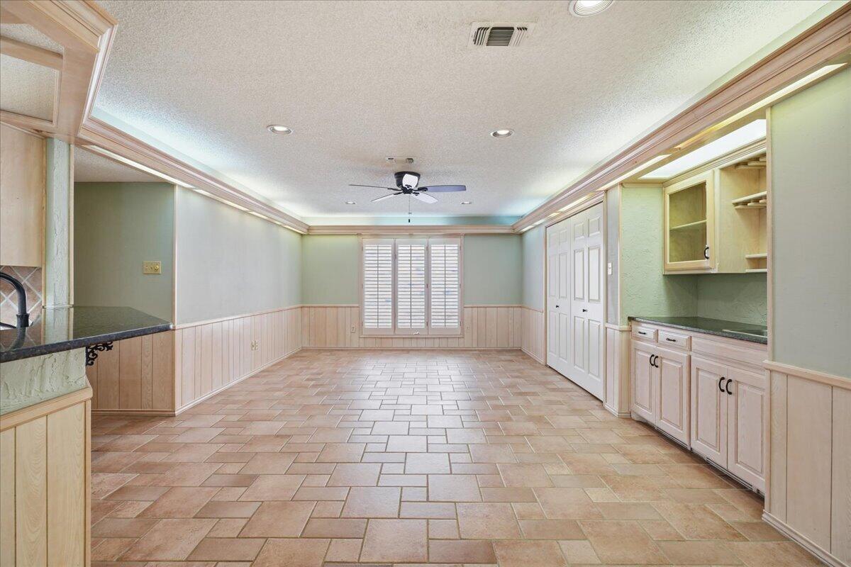 5512 83rd Street Lubbock, TX 79424 - Photo 13 of 39 14-5512_83rd_st_014