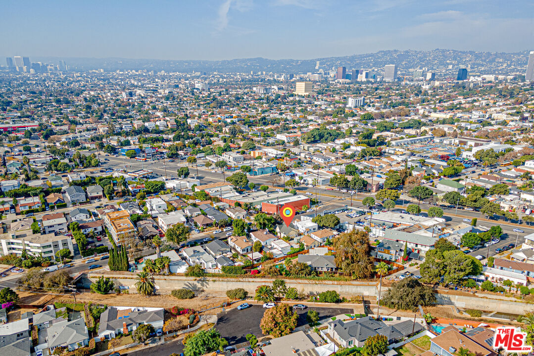 1618 South Burnside Avenue Los Angeles, CA 90019 - Photo 43 of 43 an aerial view of multiple house