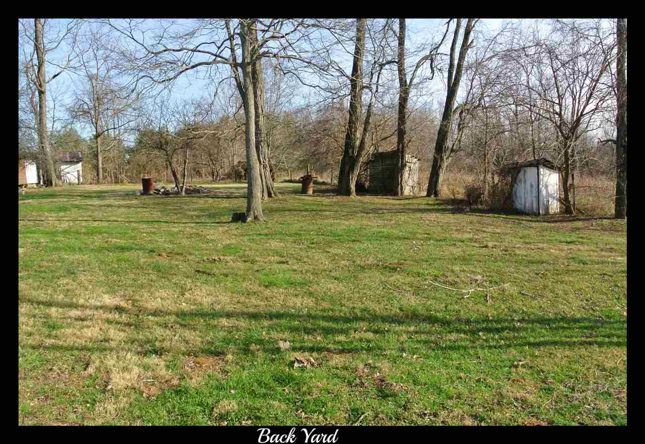 1590 East Hupp Road Bloomington, IN 47401 - Photo 12 of 14 Gallery Image 12