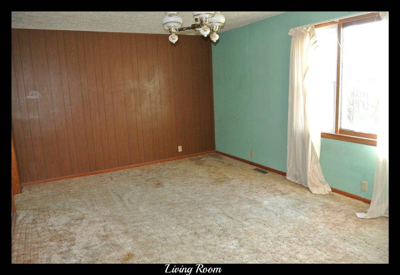 1590 East Hupp Road Bloomington, IN 47401 - Photo 6 of 14 Gallery Image 6